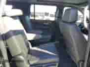 2024 Chevrolet Suburban LT z VIN 1GNSCCKD4RR192203, wystawiony jako Copart lot #73304094 z przebiegiem 14 731 mil mil oraz Szkoda całkowita • Salvage title. Historia ofert i sprzedaży dostępna na DreamBid. Obrazek 11.