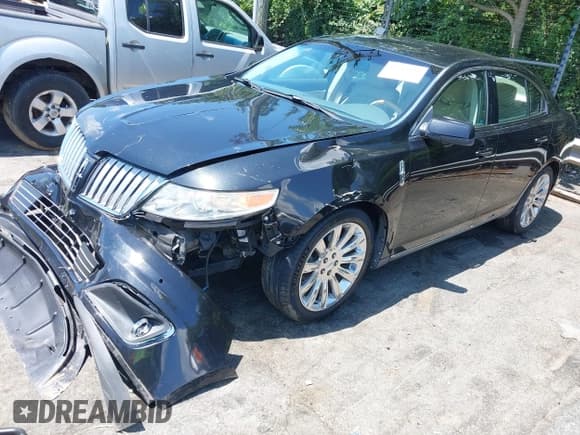 ✅ 2010 Lincoln MKS • VIN: 1LNHL9DR9AG604013 • Лот: 42783921. Опубликован ранее на IAAI с пробегом 41 765 миль. Бесплатный доступ к архиву аукционных продаж из США и подробный отчёт об истории автомобиля на DreamBid. Изображение 18.