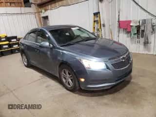 2012 Chevrolet Cruze 1LT z VIN 1G1PF5SC5C7268063, wystawiony jako Copart lot #91423205 z przebiegiem 122 123 mil mil oraz Czysty tytuł • Clean title. Historia ofert i sprzedaży dostępna na DreamBid. Obrazek 4.