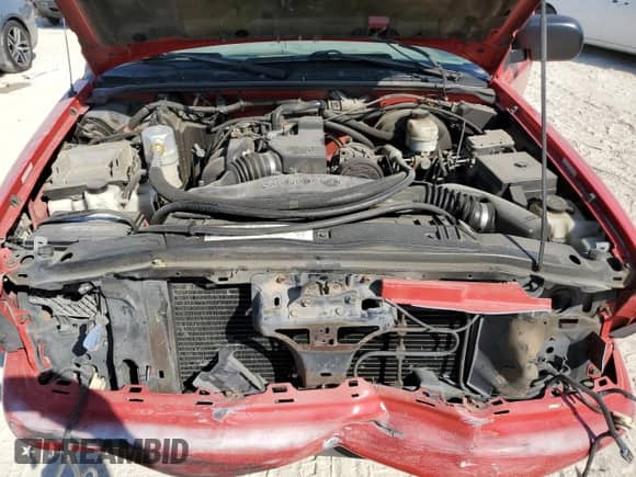 2000 Chevrolet S-10 LS с VIN 1GCCS194XYK160521, выставлен на аукционе Copart как лот 75925974 с пробегом 119 908 миль миль и Списание • Salvage title. История ставок и продаж доступна на DreamBid. Изображение 11.