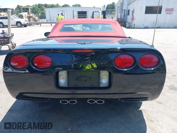 ✅ 2004 Chevrolet Corvette • VIN: 1G1YY32G745127918 • Лот: 42543099. Опубликован ранее на IAAI с пробегом 48 241 миль. Бесплатный доступ к архиву аукционных продаж из США и подробный отчёт об истории автомобиля на DreamBid. Изображение 16.