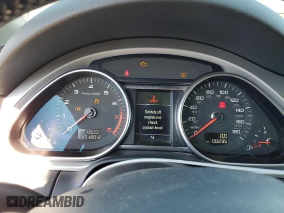 ✅ 2013 Audi Q7 Premium Plus • VIN: WA1LGAFE2DD001595 • Lot: 70378205. Listed on Copart with 133,235 mi. Free auction sales archive from the USA and detailed vehicle history report at DreamBid. Image 9.