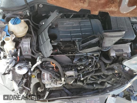 ✅ 2006 Volkswagen Passat Value Edition • VIN: WVWAK73C26P215411 • Lot: 57659733. Wystawiony na Copart z przebiegiem 138 371 mil. Bezpłatny archiwum sprzedaży aukcyjnych z USA i szczegółowy raport historii pojazdu na DreamBid. Zdjęcie 11.