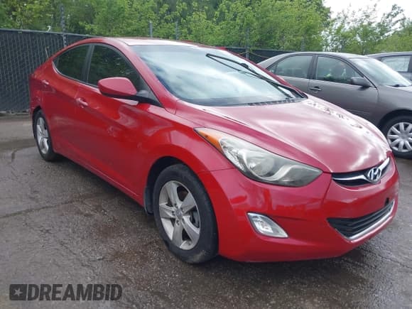 ✅ 2013 Hyundai Elantra Limited • VIN: KMHDH4AE5DU985398 • Лот: 42158880. Опубликован ранее на IAAI с пробегом 81 972 миль. Бесплатный доступ к архиву аукционных продаж из США и подробный отчёт об истории автомобиля на DreamBid. Изображение 1.
