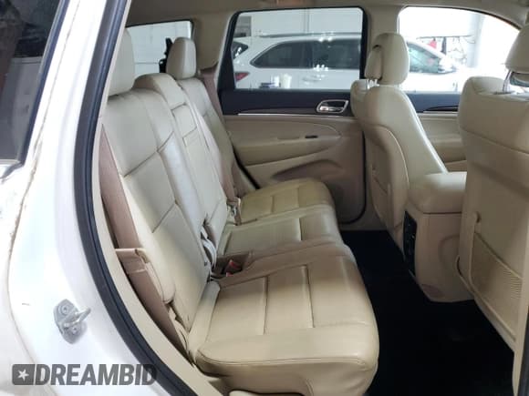 ✅ 2015 Jeep Grand Cherokee Limited • VIN: 1C4RJFBM3FC869545 • Лот: 67892635. Опубликован ранее на Copart с пробегом 127 588 миль. Бесплатный доступ к архиву аукционных продаж из США и подробный отчёт об истории автомобиля на DreamBid. Изображение 11.