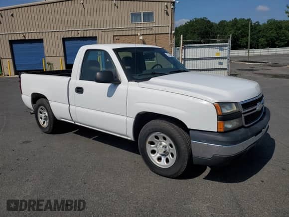 2007 Chevrolet Silverado 1500 Work Truck with VIN 3GCEC14V37G186602, listed as a Copart auction lot 66005135 with 11,682 mi miles and Clean title. Bid and sale history available at DreamBid. Image 4.