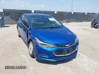 ✅ 2018 Chevrolet Cruze LT • VIN: 3G1BE6SM0JS593200 • Lot: 43080344. Listed on IAAI with 137,727 mi. Free auction sales archive from the USA and detailed vehicle history report at DreamBid. Image 1.