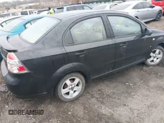 ✅ 2007 Chevrolet Aveo LT • VIN: KL1TG56677B153322 • Lot: 41718496. Wystawiony na IAAI z przebiegiem Nie podano. Bezpłatny archiwum sprzedaży aukcyjnych z USA i szczegółowy raport historii pojazdu na DreamBid. Zdjęcie 4.