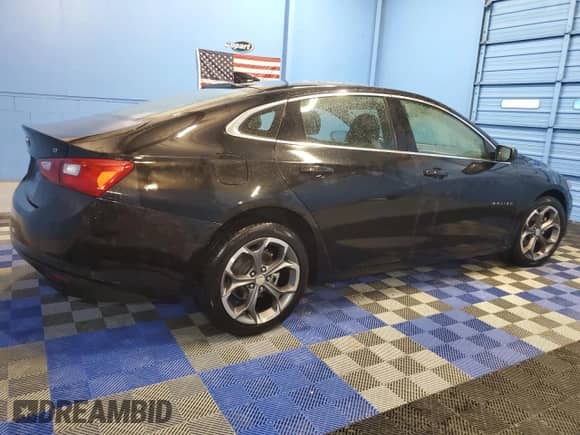 2024 Chevrolet Malibu LT with VIN 1G1ZD5ST9RF209076, listed as a Copart auction lot 89795335 with 31,825 mi miles and Salvage title. Bid and sale history available at DreamBid. Image 3.