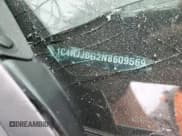 ✅ 2022 Jeep Grand Cherokee Limited • VIN: 1C4RJJBG2N8609569 • Lot: 91411115. Wystawiony na Copart z przebiegiem 70 577 mil. Bezpłatny archiwum sprzedaży aukcyjnych z USA i szczegółowy raport historii pojazdu na DreamBid. Zdjęcie 13.