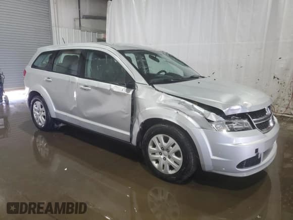 ✅ 2014 Dodge Journey American Value • VIN: 3C4PDCAB8ET263660 • Lot: 70857035. Wystawiony na Copart z przebiegiem 139 278 mil. Bezpłatny archiwum sprzedaży aukcyjnych z USA i szczegółowy raport historii pojazdu na DreamBid. Zdjęcie 4.