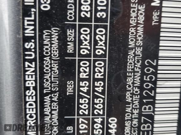 ✅ 2018 Mercedes-Benz GLE 43 AMG • VIN: 4JGDA6EB7JB129592 • Lot: 85482935. Wystawiony na Copart z przebiegiem 70 326 mil. Bezpłatny archiwum sprzedaży aukcyjnych z USA i szczegółowy raport historii pojazdu na DreamBid. Zdjęcie 13.