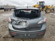 ✅ 2013 Mazda 3 i Grand Touring • VIN: JM1BL1M71D1729055 • Лот: 82612075. Опубликован ранее на Copart с пробегом 231 633 миль. Бесплатный доступ к архиву аукционных продаж из США и подробный отчёт об истории автомобиля на DreamBid. Изображение 6.