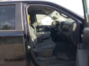 ✅ 2019 Chevrolet Silverado 1500 Custom Trail Boss • VIN: 1GCRYCEF6KZ232289 • Lot: 43759287. Wystawiony na IAAI z przebiegiem 153 492 mil. Bezpłatny archiwum sprzedaży aukcyjnych z USA i szczegółowy raport historii pojazdu na DreamBid. Zdjęcie 5.