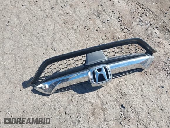 ✅ 2017 Honda CR-V Touring • VIN: 5J6RW2H91HL002381 • Lot: 43466622. Wystawiony na IAAI z przebiegiem 153 472 mil. Bezpłatny archiwum sprzedaży aukcyjnych z USA i szczegółowy raport historii pojazdu na DreamBid. Zdjęcie 12.