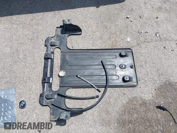 ✅ 2014 Hyundai Genesis Coupe 2.0T • VIN: KMHHT6KD2EU120455 • Лот: 42659572. Опубликован ранее на IAAI с пробегом 108 346 миль. Бесплатный доступ к архиву аукционных продаж из США и подробный отчёт об истории автомобиля на DreamBid. Изображение 12.