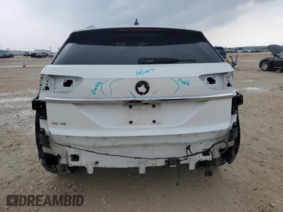 ✅ 2021 Volkswagen Atlas SE • VIN: 1V2ME2CA7MC238322 • Lot: 53535565. Wystawiony na Copart z przebiegiem 57 334 mil. Bezpłatny archiwum sprzedaży aukcyjnych z USA i szczegółowy raport historii pojazdu na DreamBid. Zdjęcie 6.