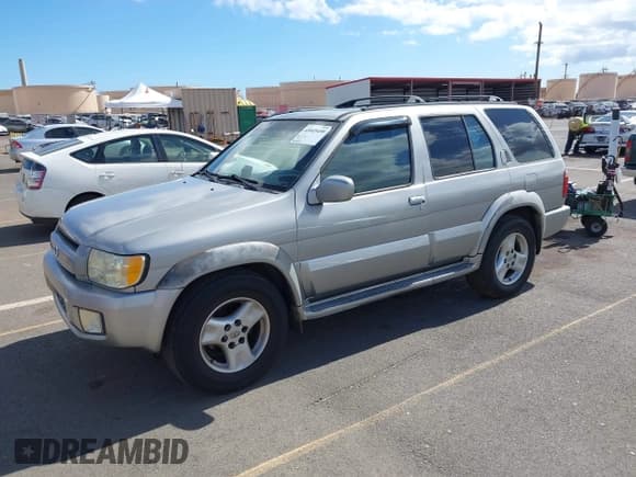 ✅ 2001 Infiniti QX4 Luxury • VIN: JNRDR09X71W201108 • Лот: 43045459. Опубликован ранее на IAAI с пробегом 209 175 миль. Бесплатный доступ к архиву аукционных продаж из США и подробный отчёт об истории автомобиля на DreamBid. Изображение 2.