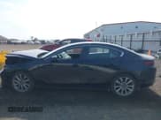 ✅ 2020 Mazda 3 Preferred • VIN: 3MZBPBDM2LM133399 • Лот: 42513595. Опубликован ранее на IAAI с пробегом 70 814 миль. Бесплатный доступ к архиву аукционных продаж из США и подробный отчёт об истории автомобиля на DreamBid. Изображение 14.