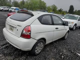 ✅ 2009 Hyundai Accent Auto GS • VIN: KMHCM36C39U116606 • Lot: 73322584. Wystawiony na Copart z przebiegiem Nie podano. Bezpłatny archiwum sprzedaży aukcyjnych z USA i szczegółowy raport historii pojazdu na DreamBid. Zdjęcie 3.