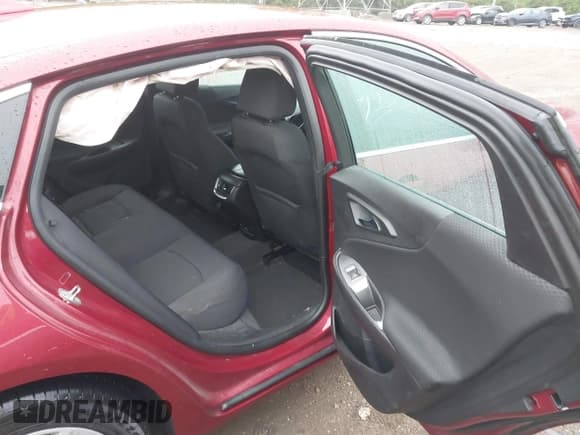 ✅ 2017 Chevrolet Malibu LT • VIN: 1G1ZE5ST8HF217648 • Lot: 43391761. Listed on IAAI with 89,314 mi. Free auction sales archive from the USA and detailed vehicle history report at DreamBid. Image 8.