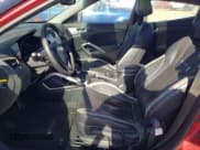 ✅ 2013 Hyundai Veloster Turbo • VIN: KMHTC6AE4DU104745 • Lot: 42823685. Wystawiony na Copart z przebiegiem Nie podano. Bezpłatny archiwum sprzedaży aukcyjnych z USA i szczegółowy raport historii pojazdu na DreamBid. Zdjęcie 7.