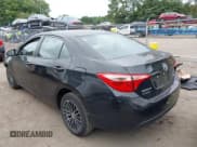 ✅ 2018 Toyota Corolla SE • VIN: 2T1BURHE7JC053464 • Lot: 42975843. Wystawiony na IAAI z przebiegiem 68 465 mil. Bezpłatny archiwum sprzedaży aukcyjnych z USA i szczegółowy raport historii pojazdu na DreamBid. Zdjęcie 3.