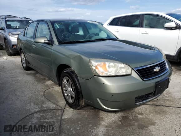✅ 2006 Chevrolet Malibu 2LT • VIN: 1G1ZT51806F244682 • Lot: 75945554. Wystawiony na Copart z przebiegiem 86 524 mil mil. Skorzystaj z bezpłatnego archiwum sprzedaży aukcyjnych z USA i zobacz szczegółowy raport historii pojazdu na DreamBid. Zdjęcie 4.