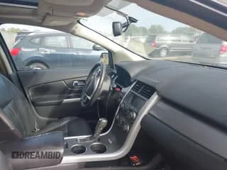 ✅ 2014 Ford Edge SEL • VIN: 2FMDK3J93EBA88909 • Лот: 43827331. Опубликован ранее на IAAI с пробегом 214 569 миль. Бесплатный доступ к архиву аукционных продаж из США и подробный отчёт об истории автомобиля на DreamBid. Изображение 5.