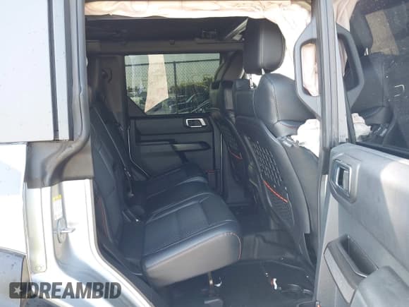 ✅ 2023 Ford Bronco Raptor • VIN: 1FMEE5JR5PLB41748 • Lot: 43261864. Listed on IAAI with 15,350 mi. Free auction sales archive from the USA and detailed vehicle history report at DreamBid. Image 8.