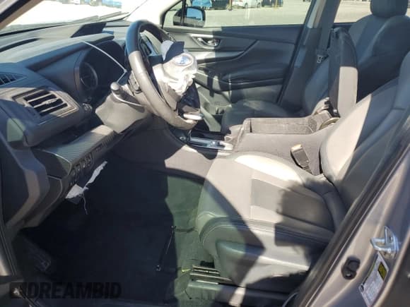 ✅ 2022 Subaru Ascent Onyx • VIN: 4S4WMAJD1N3436041 • Lot: 87256125. Listed on Copart with 44,618 mi. Free auction sales archive from the USA and detailed vehicle history report at DreamBid. Image 7.