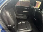 ✅ 2022 Ford Explorer XLT • VIN: 1FMSK7DH7NGC02324 • Lot: 92940745. Listed on Copart with 19,450 mi. Free auction sales archive from the USA and detailed vehicle history report at DreamBid. Image 6.