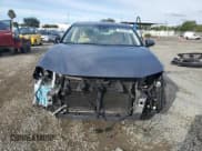 ✅ 2016 Lexus ES 300h • VIN: JTHBW1GG1G2120547 • Lot: 93053945. Wystawiony na Copart z przebiegiem 126 867 mil. Bezpłatny archiwum sprzedaży aukcyjnych z USA i szczegółowy raport historii pojazdu na DreamBid. Zdjęcie 5.