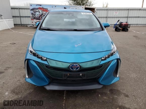 ✅ 2017 Toyota Prius Plus • VIN: JTDKARFP5H3010225 • Lot: 91607785. Wystawiony na Copart z przebiegiem 108 219 mil. Bezpłatny archiwum sprzedaży aukcyjnych z USA i szczegółowy raport historii pojazdu na DreamBid. Zdjęcie 5.