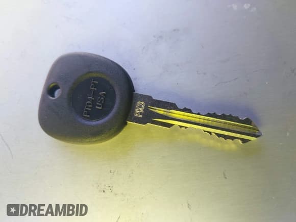 ✅ 2008 Buick LaCrosse CXL • VIN: 2G4WD582X81210649 • Lot: 43554991. Wystawiony na IAAI z przebiegiem 258 614 mil. Bezpłatny archiwum sprzedaży aukcyjnych z USA i szczegółowy raport historii pojazdu na DreamBid. Zdjęcie 11.