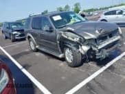 ✅ 2006 Ford Explorer Eddie Bauer • VIN: 1FMEU64E46UA91712 • Lot: 42290089. Wystawiony na IAAI z przebiegiem 184 684 mil. Bezpłatny archiwum sprzedaży aukcyjnych z USA i szczegółowy raport historii pojazdu na DreamBid. Zdjęcie 1.