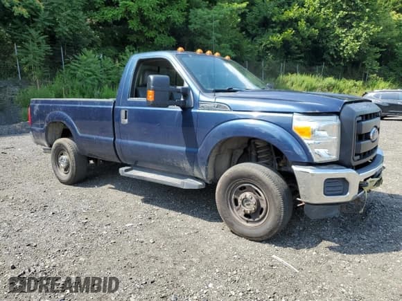 ✅ 2016 Ford F-250 XLT • VIN: 1FTBF2B63GEB19906 • Lot: 65196585. Wystawiony na Copart z przebiegiem Nie podano. Bezpłatny archiwum sprzedaży aukcyjnych z USA i szczegółowy raport historii pojazdu na DreamBid. Zdjęcie 4.