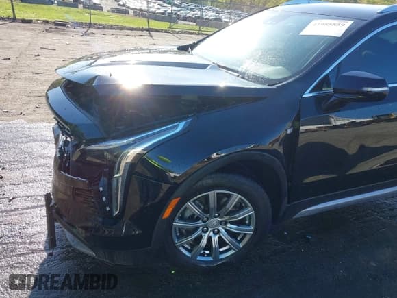 ✅ 2021 Cadillac XT4 FWD Premium Luxury • VIN: 1GYFZCR43MF052422 • Лот: 41985859. Опубликован ранее на IAAI с пробегом 25 112 миль. Бесплатный доступ к архиву аукционных продаж из США и подробный отчёт об истории автомобиля на DreamBid. Изображение 18.