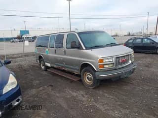 ✅ 2001 GMC Savana • VIN: 1GJHG39R411232476 • Lot: 43436186. Wystawiony na IAAI z przebiegiem 83 968 mil. Bezpłatny archiwum sprzedaży aukcyjnych z USA i szczegółowy raport historii pojazdu na DreamBid. Zdjęcie 1.