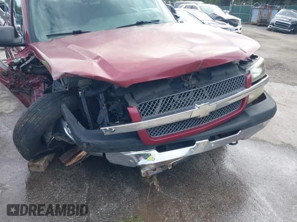 ✅ 2004 Chevrolet Silverado 1500 LS • VIN: 1GCEK19T34E275843 • Lot: 43444299. Wystawiony na IAAI z przebiegiem 162 652 mil. Bezpłatny archiwum sprzedaży aukcyjnych z USA i szczegółowy raport historii pojazdu na DreamBid. Zdjęcie 18.