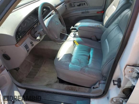 ✅ 1999 Oldsmobile 88 LS • VIN: 1G3HN52K5X4823929 • Лот: 65336015. Опубликован ранее на Copart с пробегом Не указан. Бесплатный доступ к архиву аукционных продаж из США и подробный отчёт об истории автомобиля на DreamBid. Изображение 7.