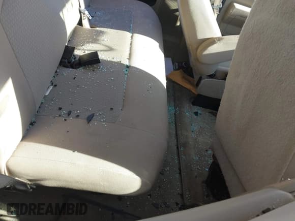 ✅ 2014 Ford Econoline Passenger XL • VIN: 1FBNE3BL1EDA97942 • Лот: 40899589. Опубликован ранее на IAAI с пробегом 60 703 миль. Бесплатный доступ к архиву аукционных продаж из США и подробный отчёт об истории автомобиля на DreamBid. Изображение 7.