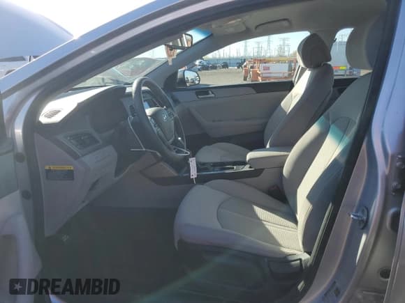 ✅ 2017 Hyundai Sonata 2.4L • VIN: 5NPE24AFXHH456614 • Lot: 91838695. Listed on Copart with 135,940 mi. Free auction sales archive from the USA and detailed vehicle history report at DreamBid. Image 7.