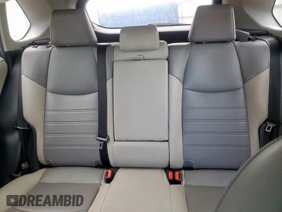 ✅ 2021 Toyota RAV4 XLE Premium • VIN: 2T3C1RFV7MW151789 • Лот: 58700795. Опубликован ранее на Copart с пробегом 105 648 миль. Бесплатный доступ к архиву аукционных продаж из США и подробный отчёт об истории автомобиля на DreamBid. Изображение 10.