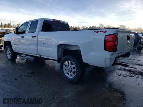 ✅ 2015 Chevrolet Silverado 2500HD • VIN: 1GB2KUEG3FZ536269 • Лот: 42026185. Опубликован ранее на Copart с пробегом 318 394 миль. Бесплатный доступ к архиву аукционных продаж из США и подробный отчёт об истории автомобиля на DreamBid. Изображение 2.