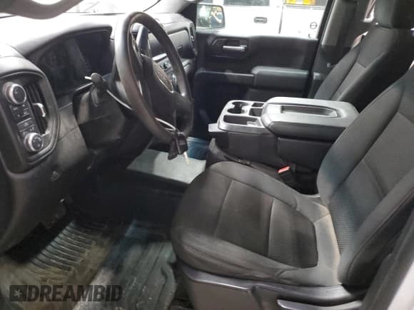 ✅ 2020 GMC Sierra 1500 • VIN: 1GTR9AEK3LZ274628 • Лот: 54250305. Опубликован ранее на Copart с пробегом 108 887 миль. Бесплатный доступ к архиву аукционных продаж из США и подробный отчёт об истории автомобиля на DreamBid. Изображение 7.