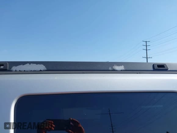 ✅ 2006 Jeep Commander • VIN: 1J8HG48N06C210930 • Lot: 42382695. Wystawiony na IAAI z przebiegiem 166 928 mil. Bezpłatny archiwum sprzedaży aukcyjnych z USA i szczegółowy raport historii pojazdu na DreamBid. Zdjęcie 12.