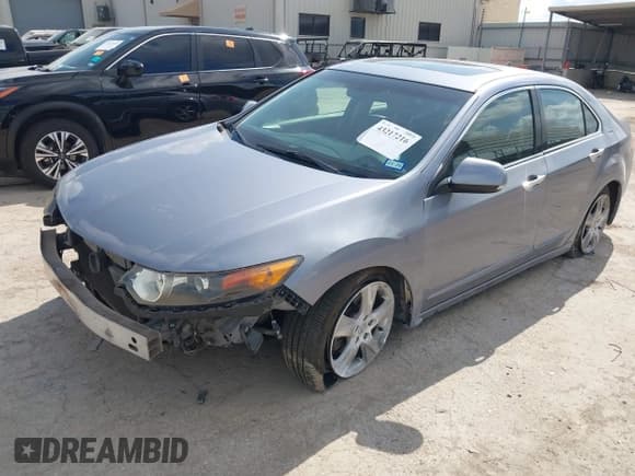 ✅ 2012 Acura TSX • VIN: JH4CU2F48CC014740 • Lot: 43217216. Listed on IAAI with 118,390 mi. Free auction sales archive from the USA and detailed vehicle history report at DreamBid. Image 2.