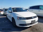 ✅ 2013 Volkswagen Jetta SE • VIN: 3VWDP7AJ0DM394077 • Lot: 43817658. Wystawiony na IAAI z przebiegiem 177 319 mil. Bezpłatny archiwum sprzedaży aukcyjnych z USA i szczegółowy raport historii pojazdu na DreamBid. Zdjęcie 1.