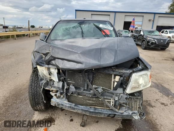 ✅ 2015 Nissan Frontier Pro-4X • VIN: 1N6AD0EV9FN716269 • Lot: 85933495. Listed on Copart with 189,656 mi. Free auction sales archive from the USA and detailed vehicle history report at DreamBid. Image 5.